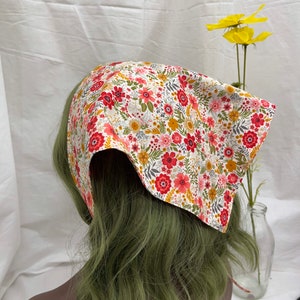 Floral headscarf, hair scarf, cotton bandana, floral print triangle head scarf,