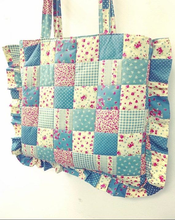 Ganni Crochet Frill Tote Bag in Pink Cotton Cloth ref.696686 - Joli Closet
