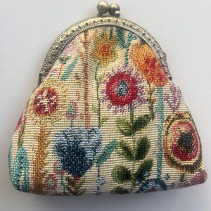 Bolsa com fecho de tapeçaria, porta-moedas/cartões, feita à mão no Reino Unido