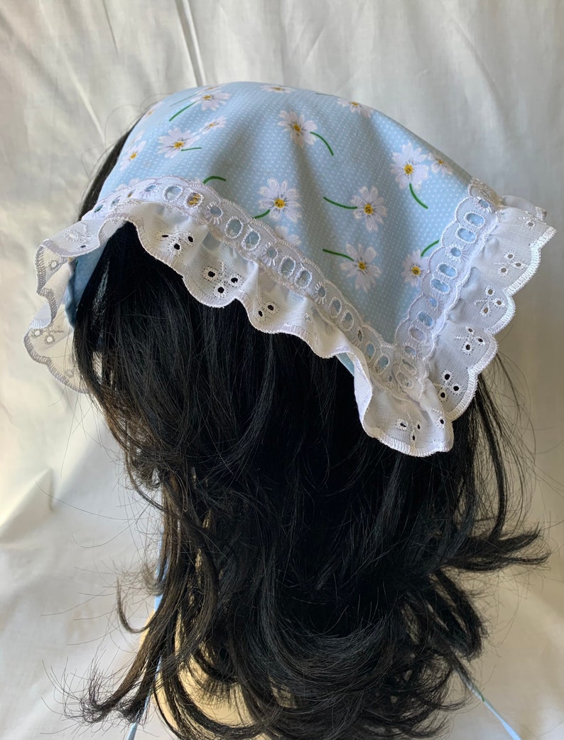 Daisy print Handkerchief headscarf, broiderie anglaise trim bandana, floral print triangle head scarf Blue