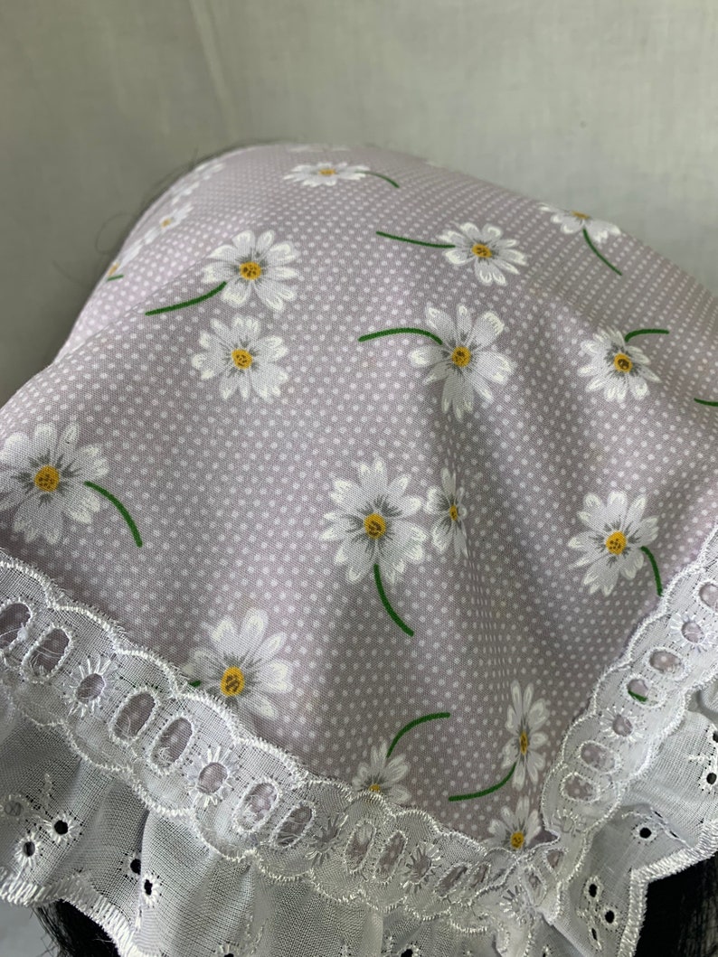 Daisy print Handkerchief headscarf, broiderie anglaise trim bandana, floral print triangle head scarf lilac