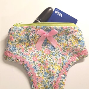 Porte-monnaie culotte imprimé Liberty, porte-monnaie et porte-cartes Liberty London, porte-monnaie pantalon positive