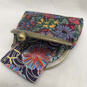 Bolsa com fecho de beijo estampado Liberty, porta-moedas/cartões, feita à mão no Reino Unido