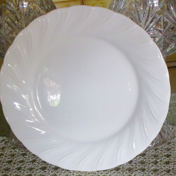 Set of FOUR Vintage Nikko Blossom Time White Satin Dinner Plates, Simply Elegant!