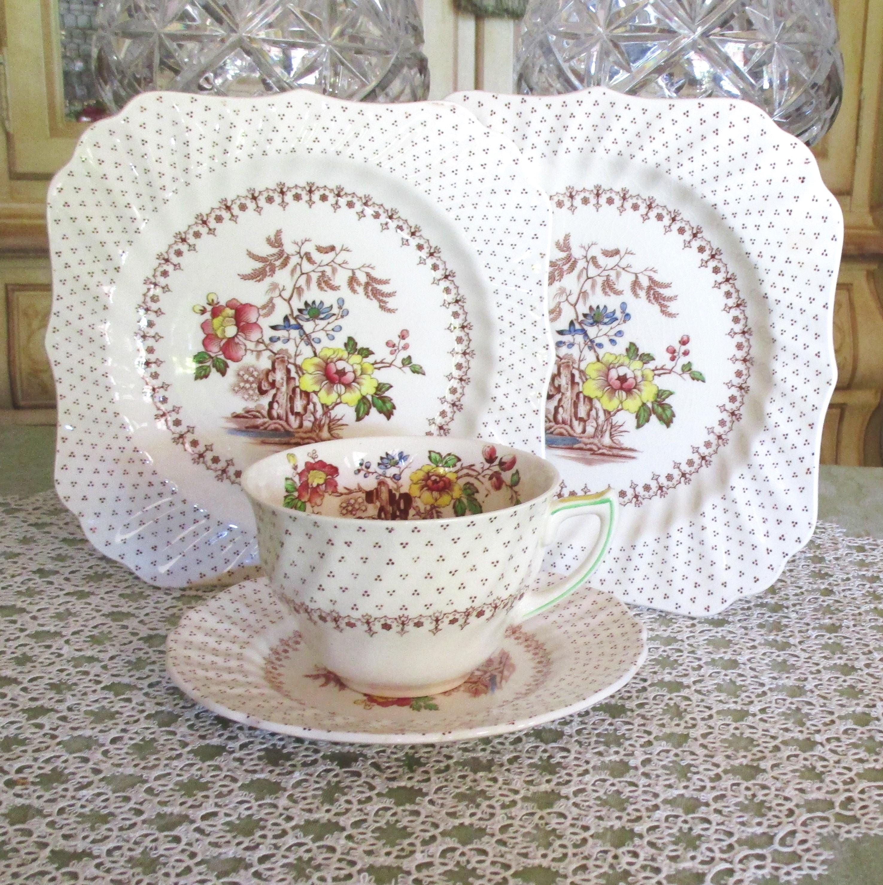 Vintage Royal Doulton Square Plates - Etsy