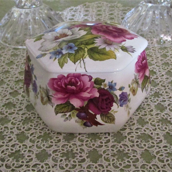 Vintage Victoria's Secret Roses China Box, Perfect for Mother's Day, Like NEW!
