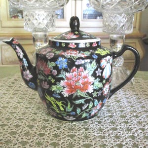 Vintage Chinese Mille Fleur Noire, Hand Decorated Full Size Teapot, Charming Gift, Excellent Condition!