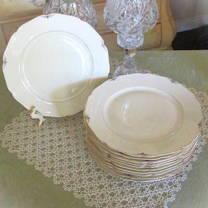 Set of Eleven Vintage Bohemia Royal Ivory 6250-54-23 Dinner Plates, Elegant Gift, Excellent Condition!