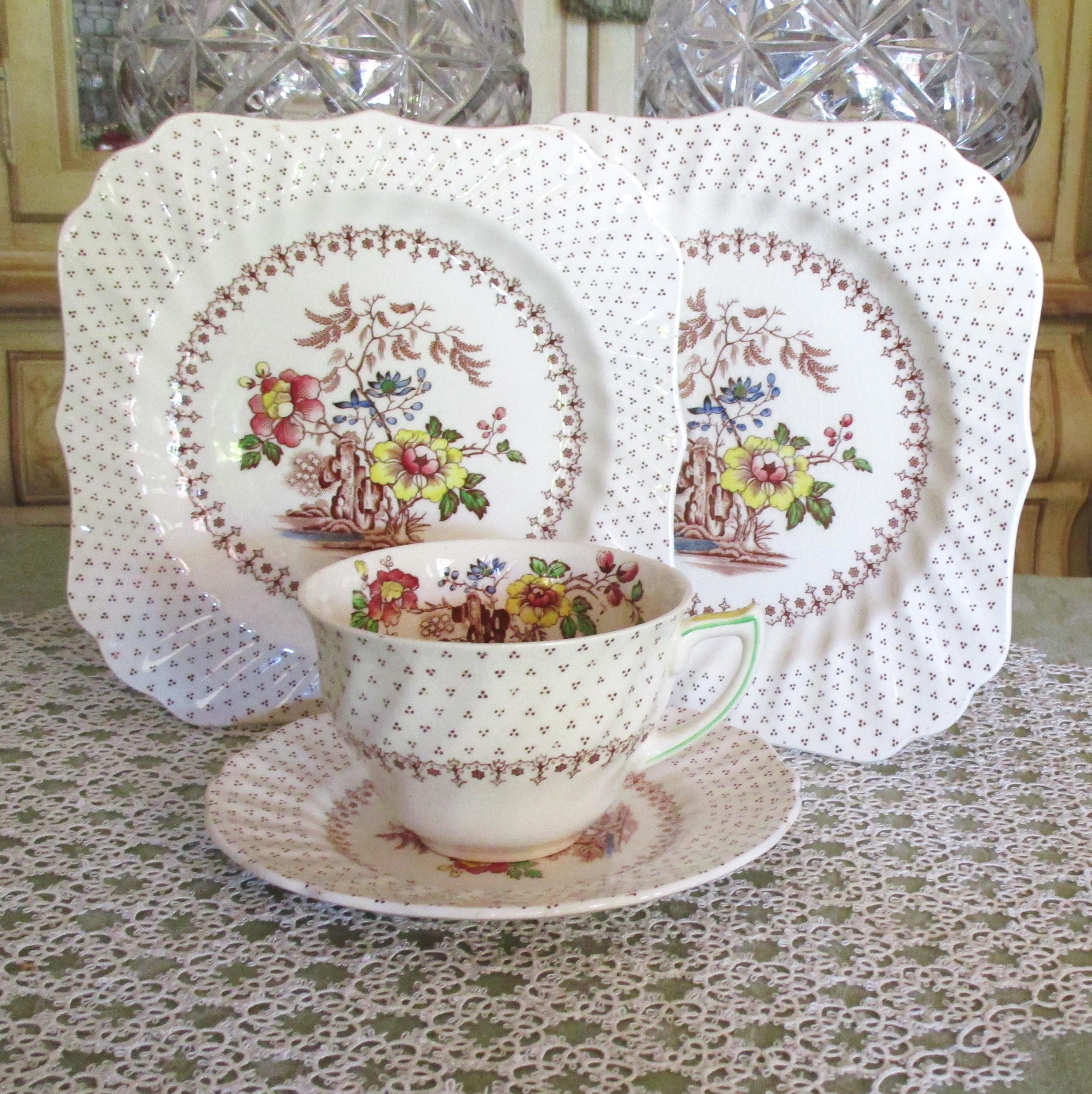 Vintage Royal Doulton Square Plates - Etsy