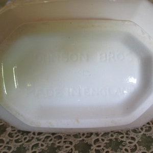 New Listing Vintage Johnson Bros. Heritage White Gravy Boat & Underplate Relish Tray, Excellent Condition image 8