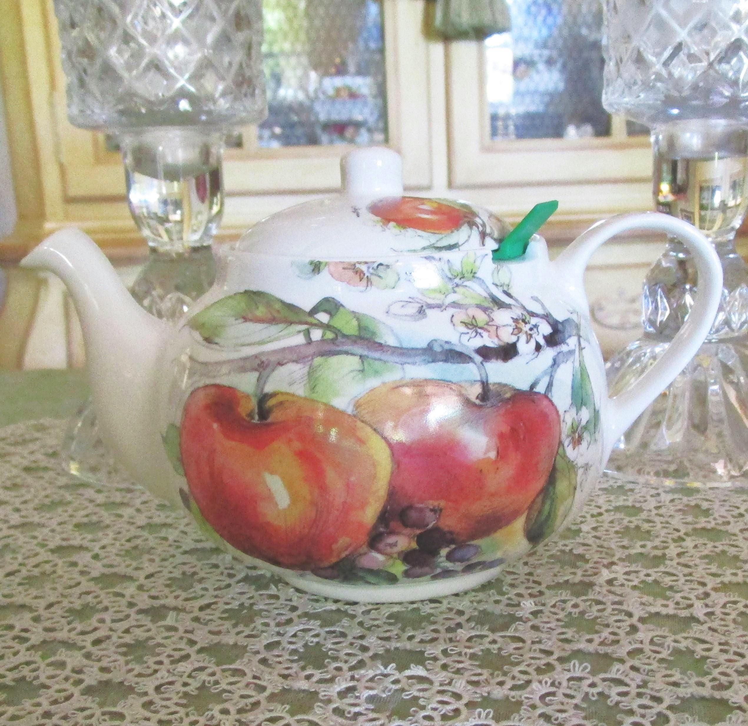 Vintage Apple Teapot - Etsy
