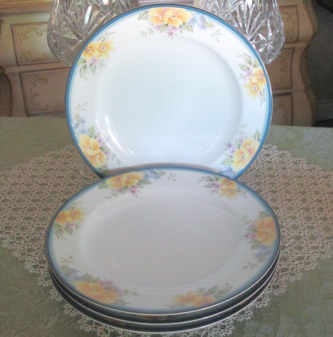 Vintage Christopher Stuart Tranquility Dinner Plates, Floral China, Set ...