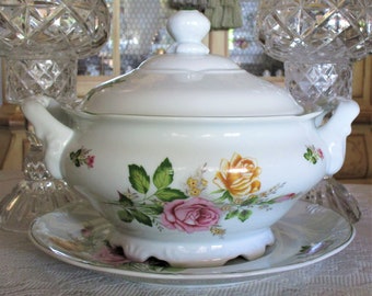 Vintage Leart Rose Floral Tureen with Lid & Underplate, Gorgeous Gift, Excellent-MINT Condition!