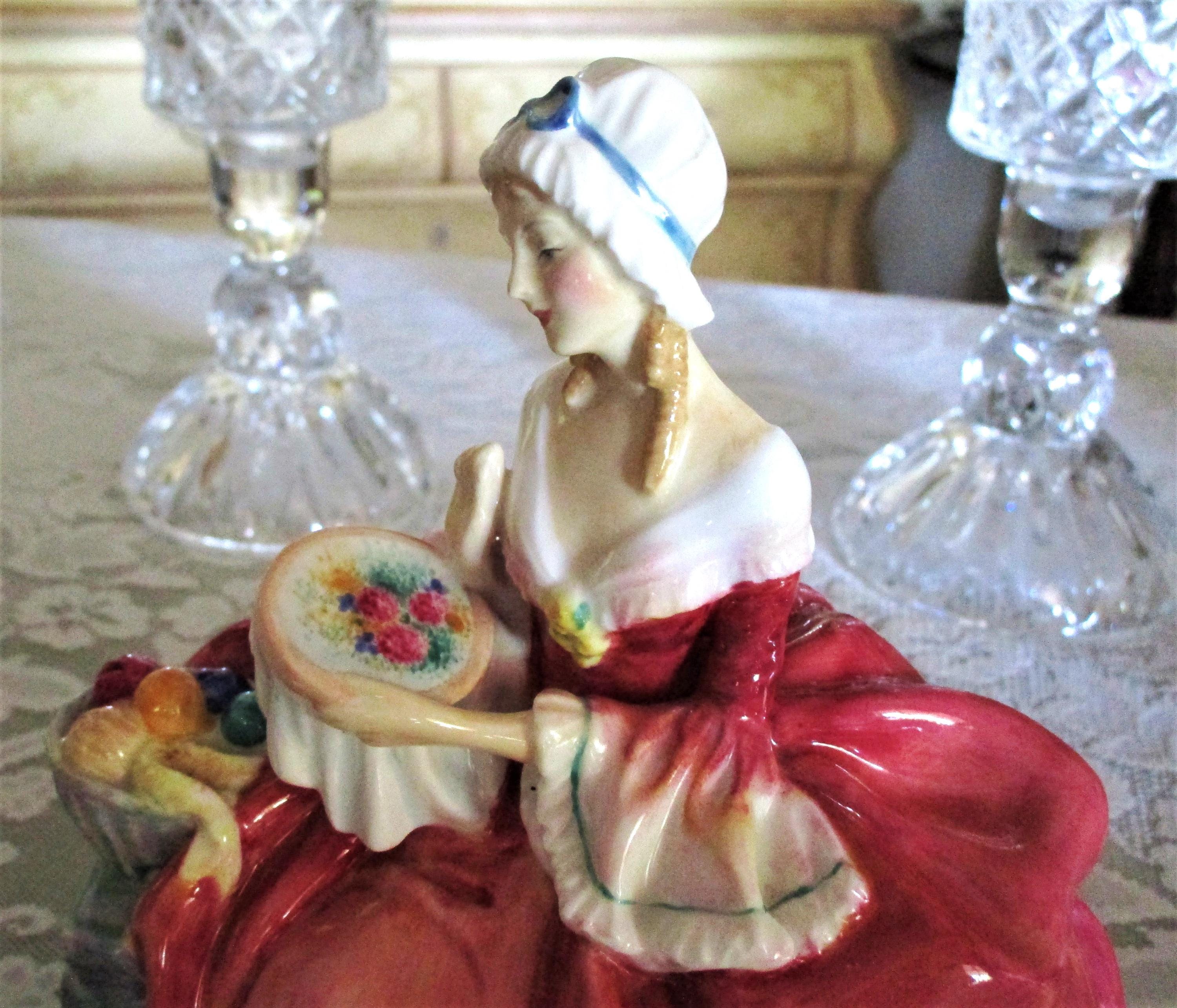 royal doulton ロイヤルドルトン Penelope 陶器人形 約20cm 工芸品