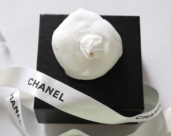 CHANEL ヴィンテージ ホワイトレザー バレッタ CHANEL ヴィンテージ ホワイトレザー バレッタ CHANEL