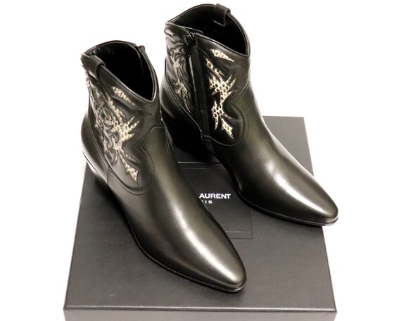 New SAINT LAURENT Boots | YSL Logo Western Boots |