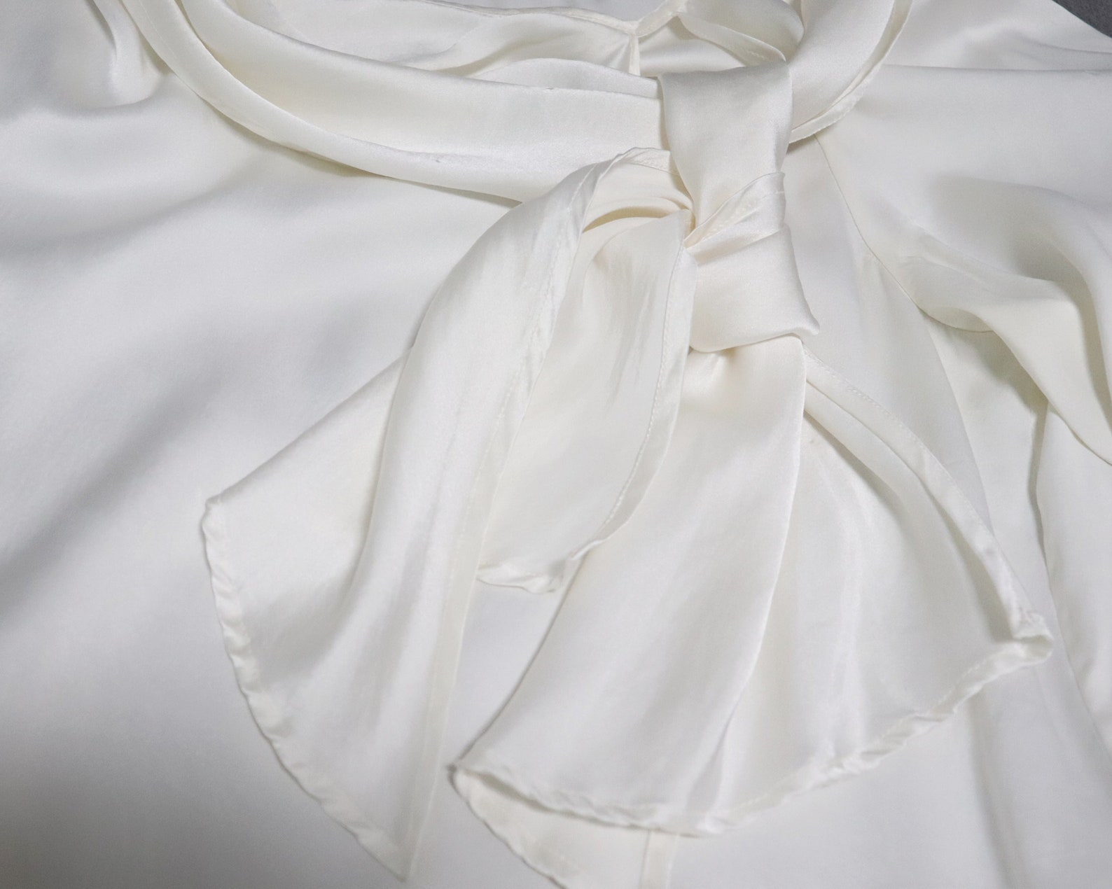 Vintage Pure Silk White Blouse Bow Blouse women Loose Fit - Etsy