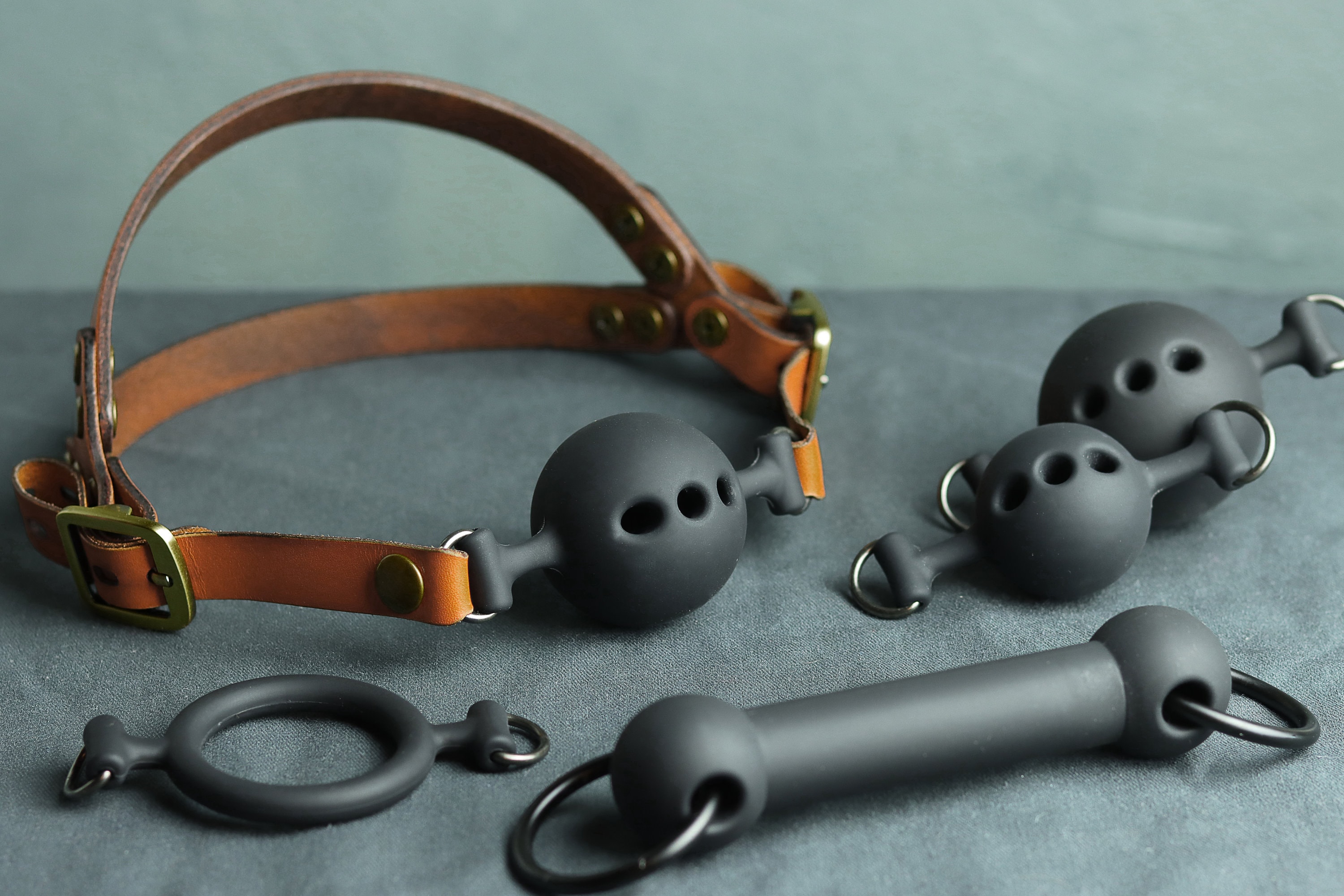 Cognac 5 Gag Set: Multiple Size Ball Gags Ring Gag Bit Gag | Etsy