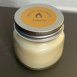 Apple Pie Mason Jar Candle – 8oz Soy Candle with Cotton Wick, Sweet Cinnamon & Brown Sugar Scent, Cozy Fall or Year-Round Aroma