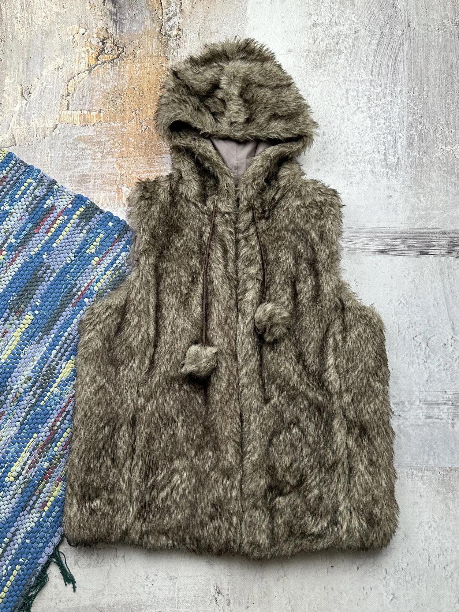Collectible Men's Long Style Vest Men's Genuine Fur Coat Men's Winter  Jackets Viking Celtic - Etsy