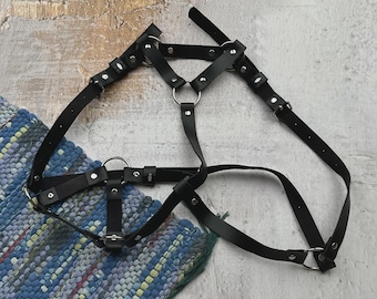 Vintage Black Sword Belt Adjustable Harness Gothic Punk Festival Cosplay Women's Y2K
