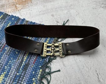 Vintag Leather Belt Women's Wide Waist Belt Gold Buckle Y2K Statement Accessory