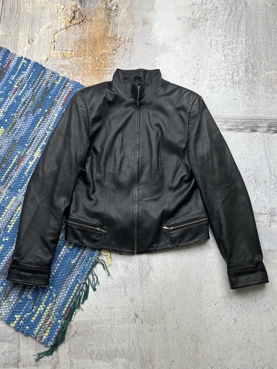 Vintage Black Leather Jacket Minimalist Zip Up Moto Jacket Y2K Biker Coat Women