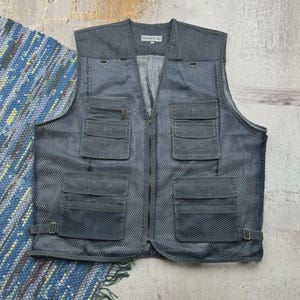 Vintage Multi-Pocket Mesh Vest