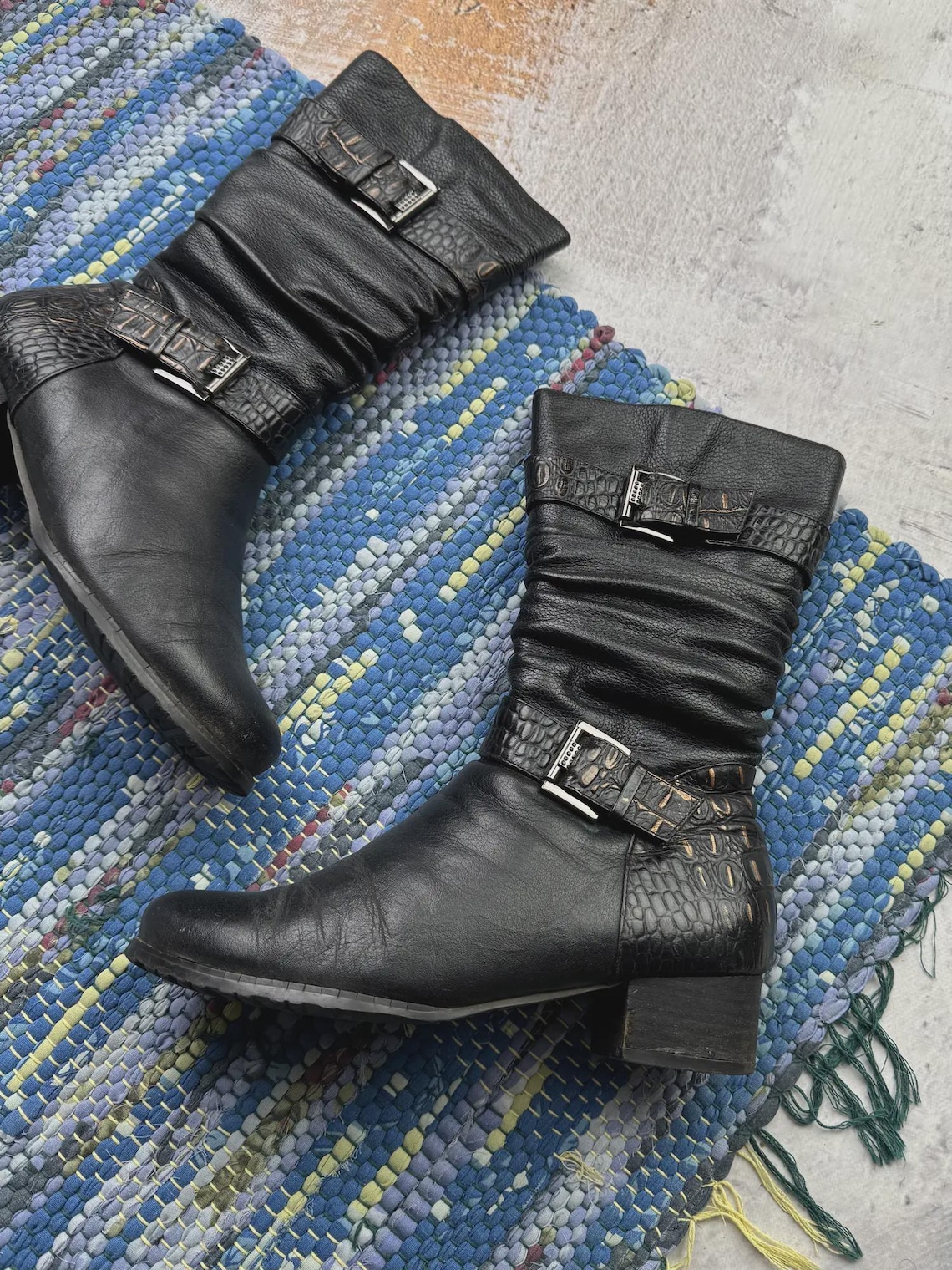 Vintage Black Leather Mid Calf Boots Buckle Moto Biker Western Slouch Women Block Heel, foto 3 di 5