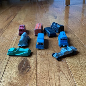 9 Midge Toys =6 Train parts, 1 Bus, and 2 Cars