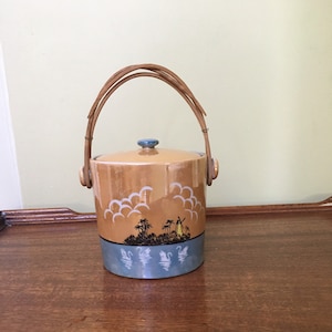 Japanese Biscuit Jar