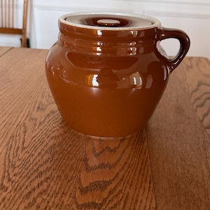 Vintage Hall Boston Bean Pot