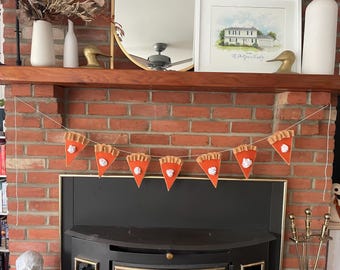Pumpkin Pie Garland | Felt Autumn | Cozy, Reusable Fall Home Decor | Party, Hosting, Shower, Thanksgiving Decoration | Handmade For You