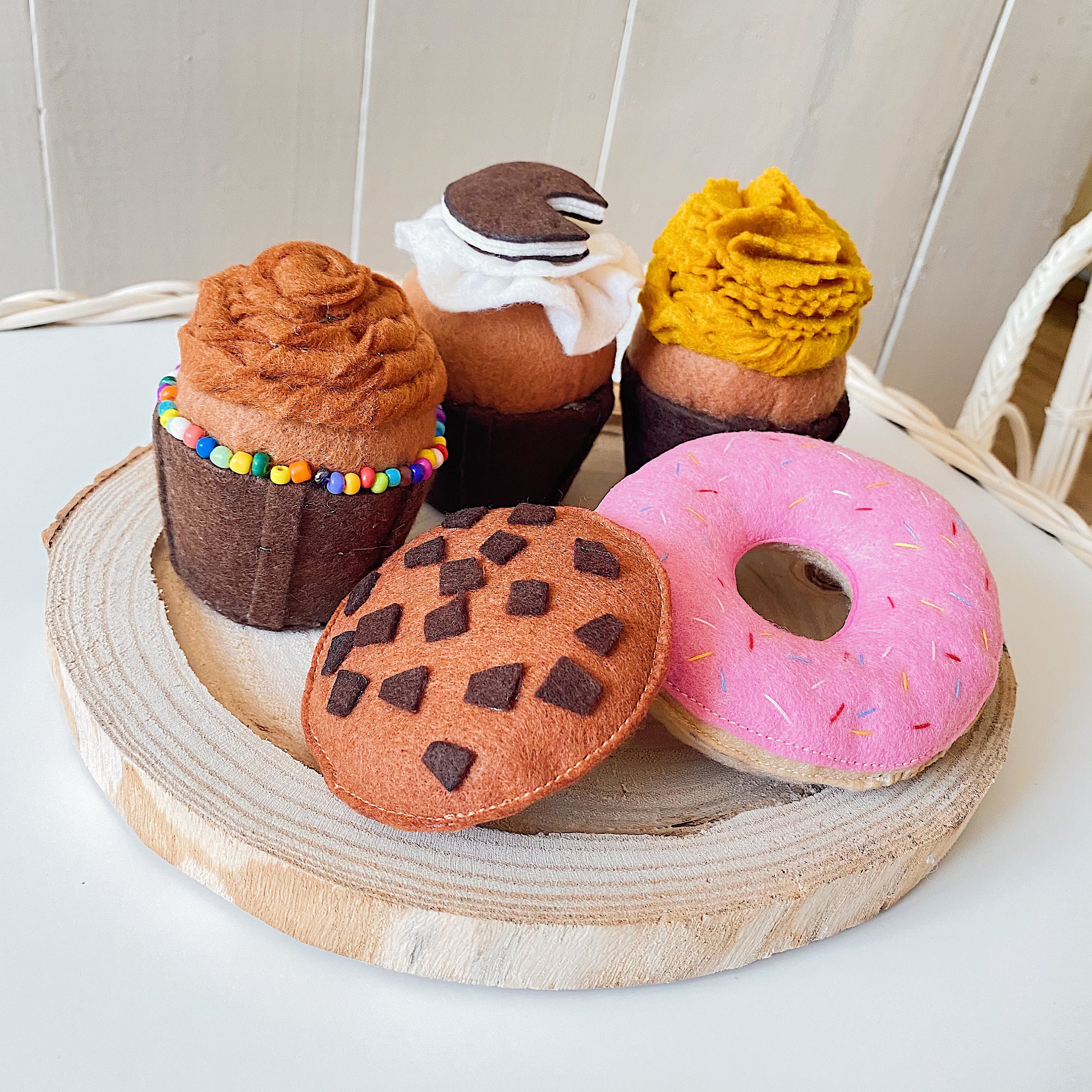 Baked goods felt food, felt donut, felt muffin, felt food, play food for the children's kitchen