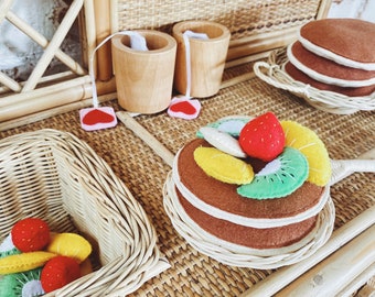 Felt pancakes with fruits, play food, shop accessories, children's kitchen accessories, play food