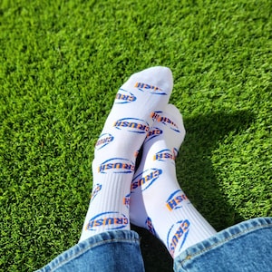 High Quality Fashion Socks, For Women/Men Stylish Socks, Unisex Socks, Crush Socks, For Casual & Multi Color Choices, Made in Korea