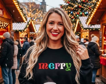 Sudadera navideña bordada Merry: Regalo de Navidad con cuello redondo