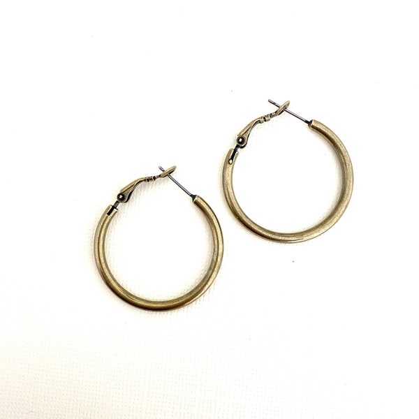 Classic Antique Brass Bronze Hoop Earrings / Circle Earrings / Lightweight / Classic Style / Medium / 33mm Round Hoop Earrings