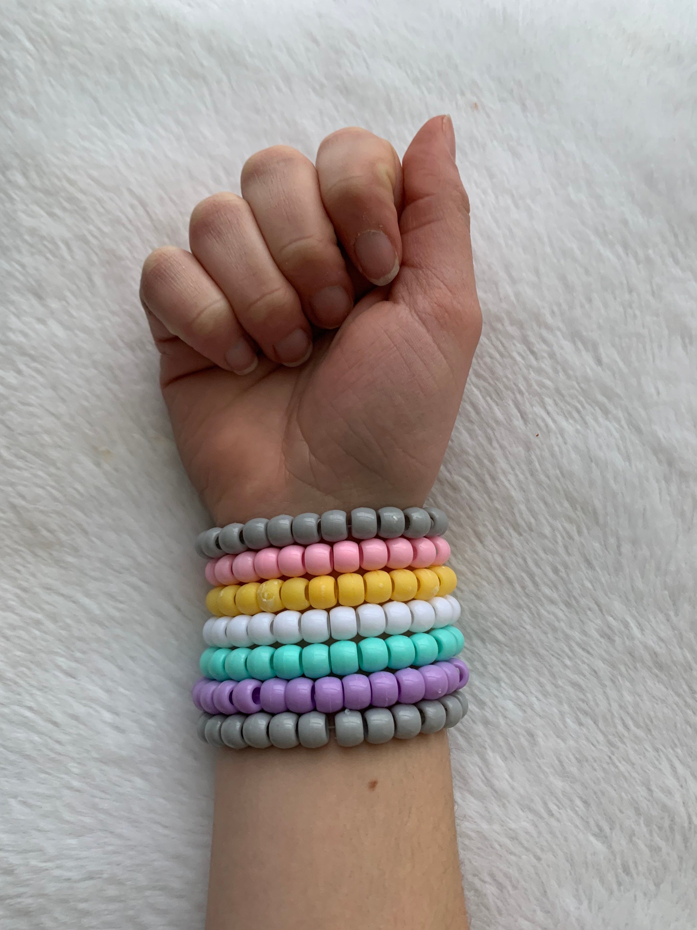 I made MLP themed “pony bead” bracelets : r/mylittlepony