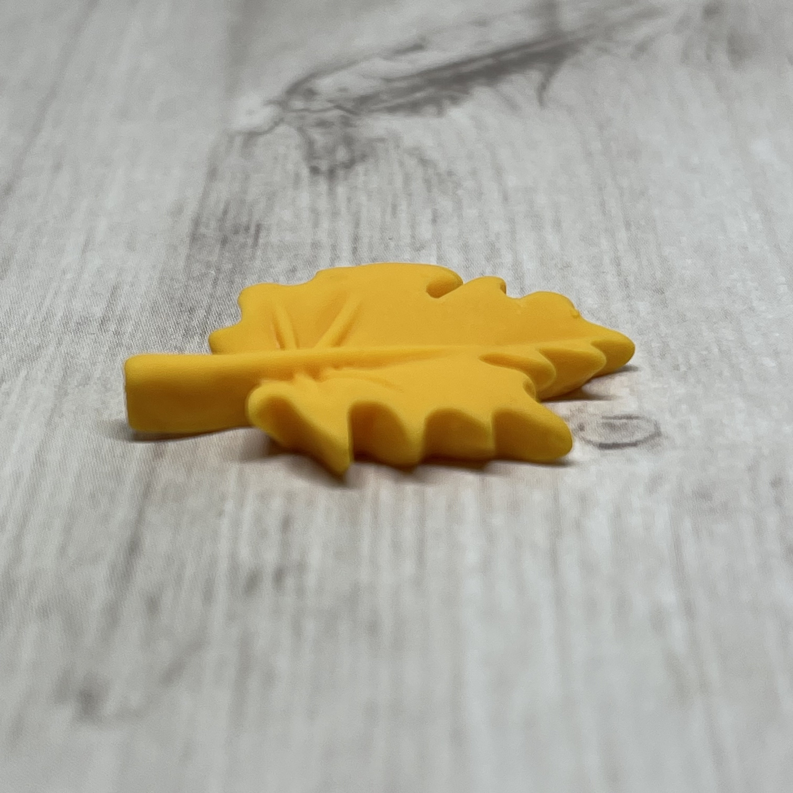 3 Leaf Resins 30mm Leaves Fall Resins Flat Back Resins Etsy