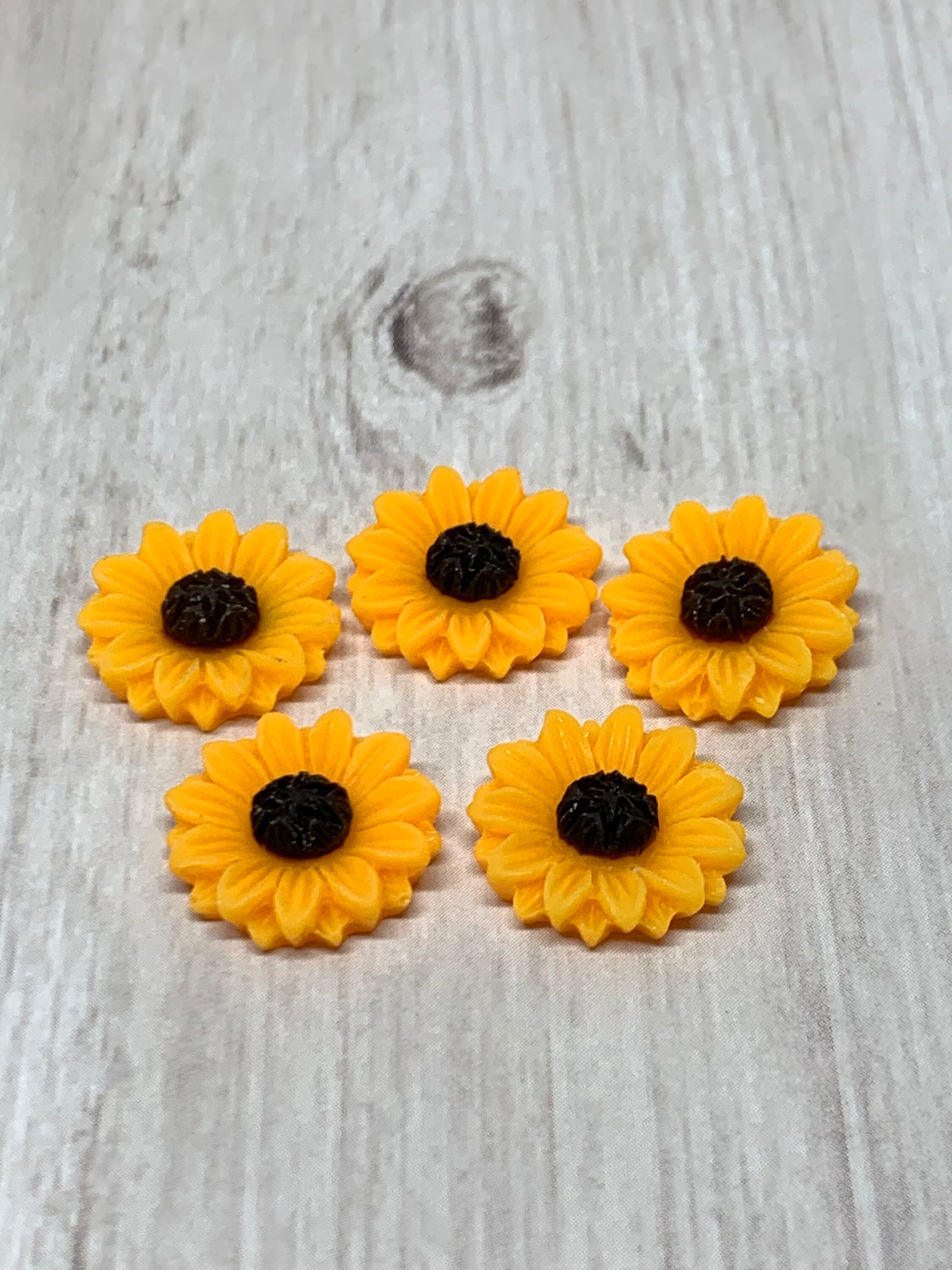 5 Sunflower cabochons 15mm resin sunflowers Sunflower | Etsy