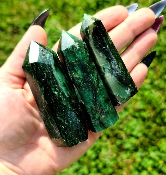 Green mica best sale stone