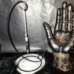 Metal Pendulum Stand: Divination Tool Display (9 Inch)