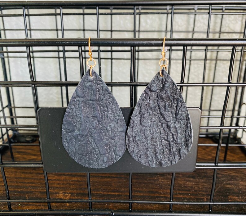 Fast Shipping Made in the USA Black Leather Teardrop Earrings With Bark Pattern Teacher Gift | Nature Inspired