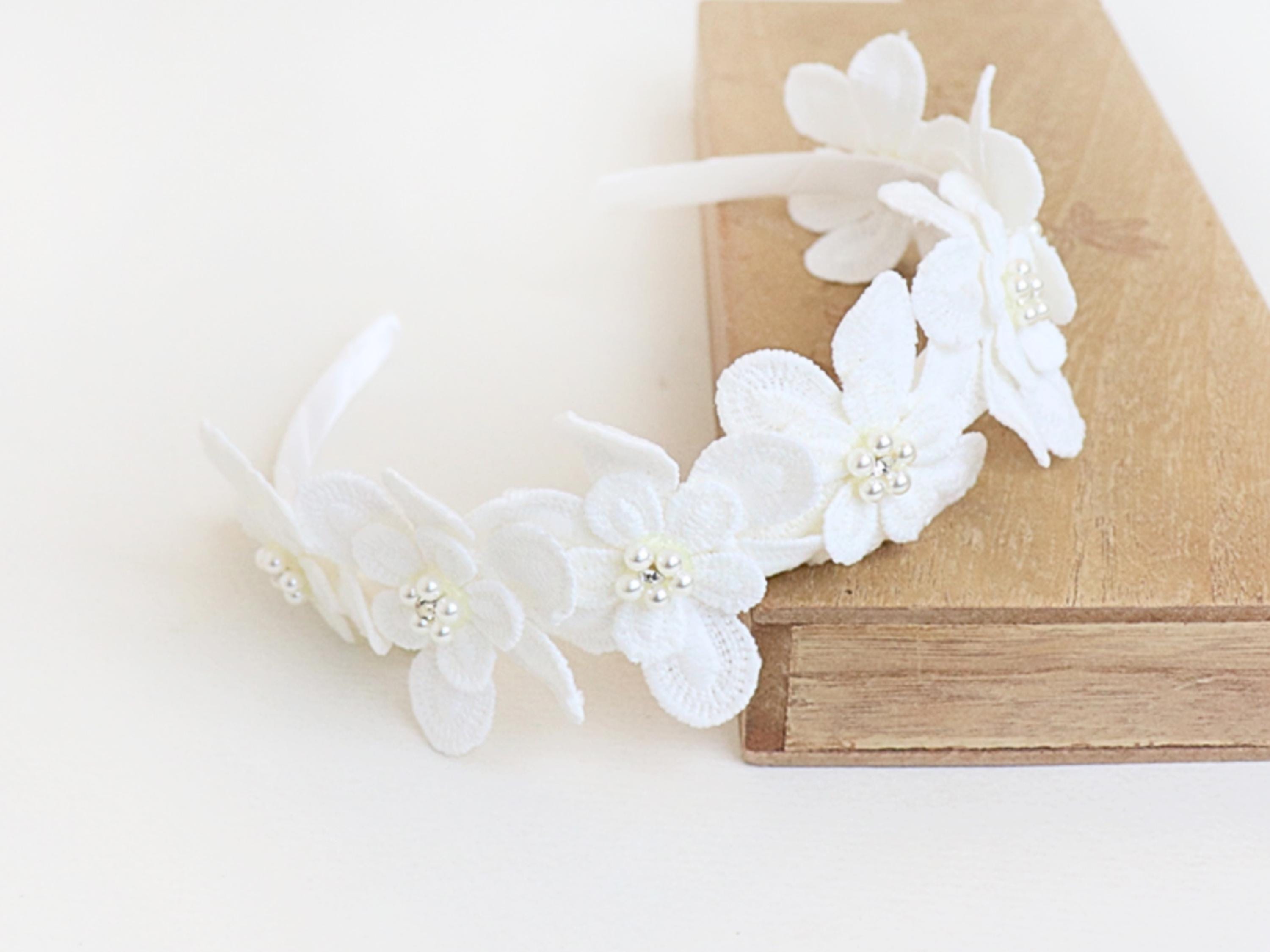 Pearl Flower Band - Etsy display picture 1