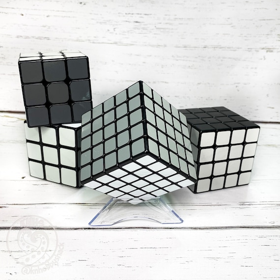 Cubo Mágico 4x4 - Loja Happy Nerd