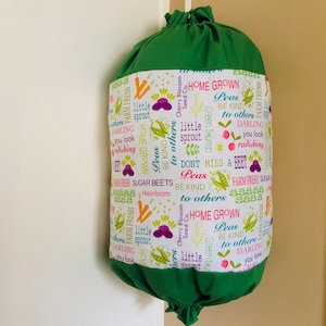 Veggies Plastic Bag Holder