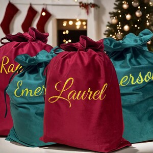 Personalised Santa Sack, Christmas Gift Bag, Large Christmas Party Bag, Velvet Bag for New Year, Xmas Gift Bags for Kids and Adults and Pet