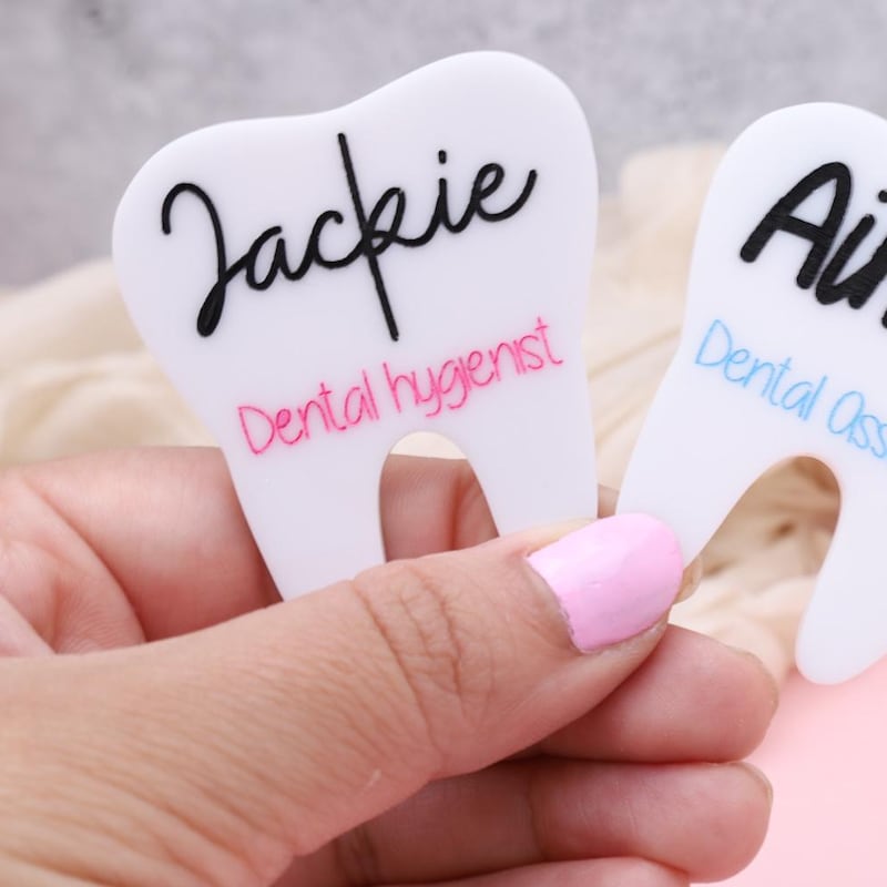 💖Buy 2 Free Shipping💖Tooth Badge Tag, Dental Gift, Dental Name Tag, Dental Hygienist Gift, Custom Name Badge, Tooth Acrylic Tag, Dental Accessories, Dental Team Gift