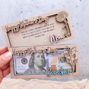 Birth Flower Money Holder,Mothers Day Gift,Custom Money Holder,Birth Flower Gift,Gifts Under 25, Mom Gift,Unique Mom Gift,First Mothers Day